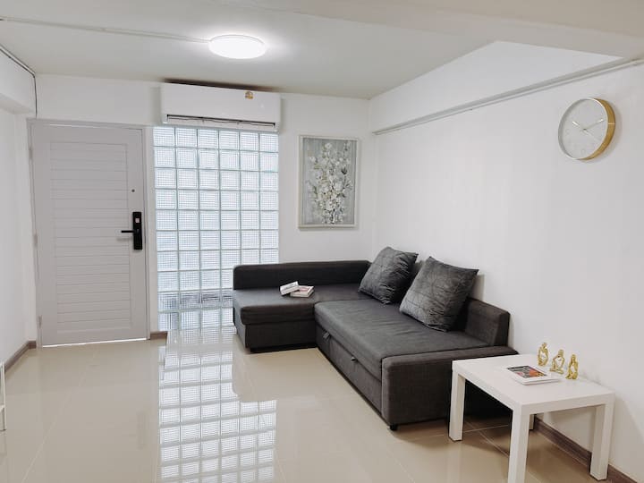 House/2br/6pax/11 Mins Mrt Huai Khwang/chinatown2 - Bangkok