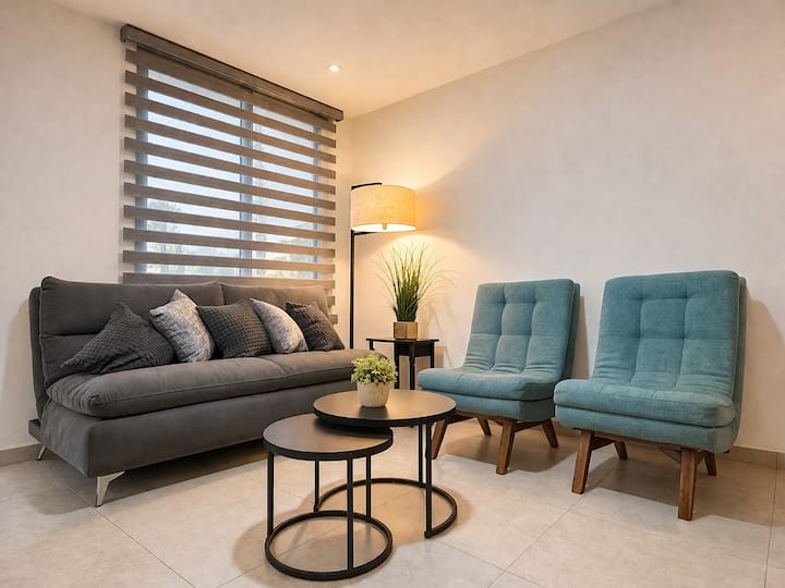 Entire Apartment In Villas Del Refugio, Querétaro - Querétaro