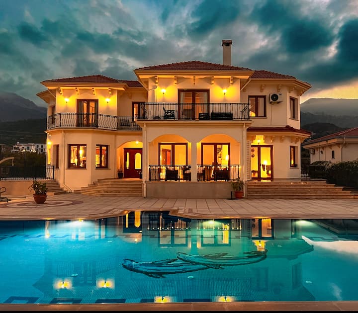 Villa Serenity – Relaxed Luxury With Sea Views - Cyprus