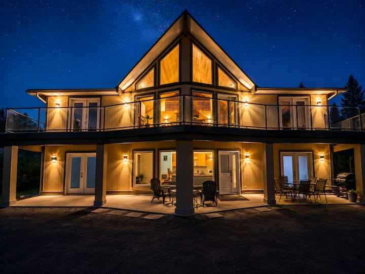 Okanagan Lakefront Heaven Retreat - Summerland