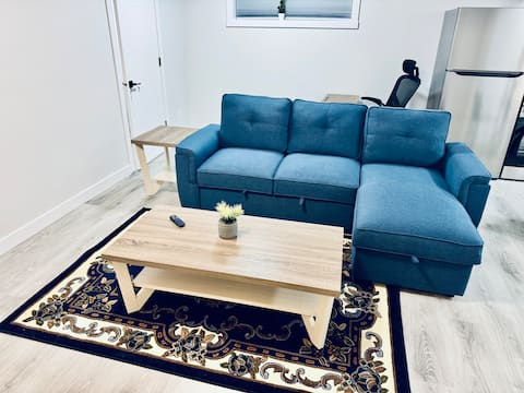 Successful Airbnb property: Maple Nest in The Greens On Gardiner