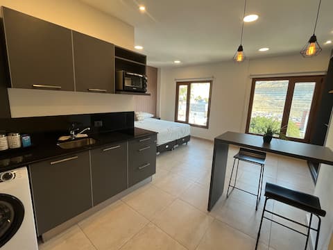 Top Airbnb: Beautiful apartment for 2 people in the center, 5th floor in Departamento Escalante