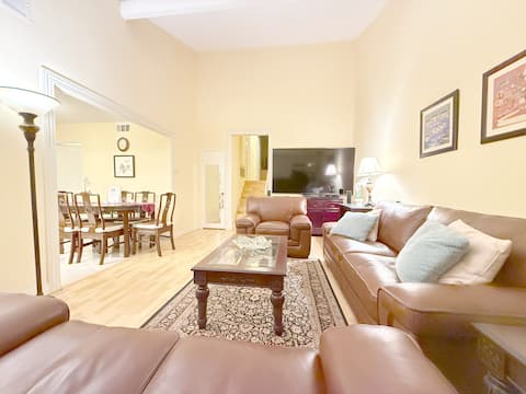 Successful Airbnb property: Socal |Sleep 6| China town| 2bd 2ba| garage| LA in South San Gabriel