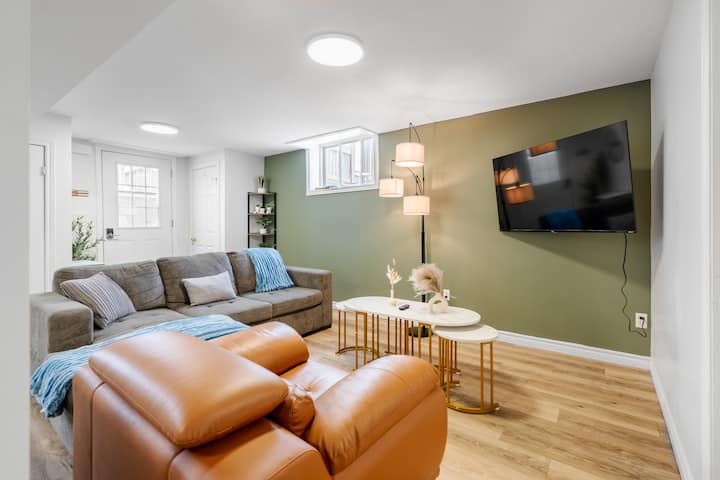 Sleeps 5 | 2 Beds | Cozy Home North London - London
