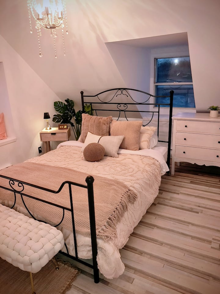 Chumba cha Kifahari cha Nordic Loft