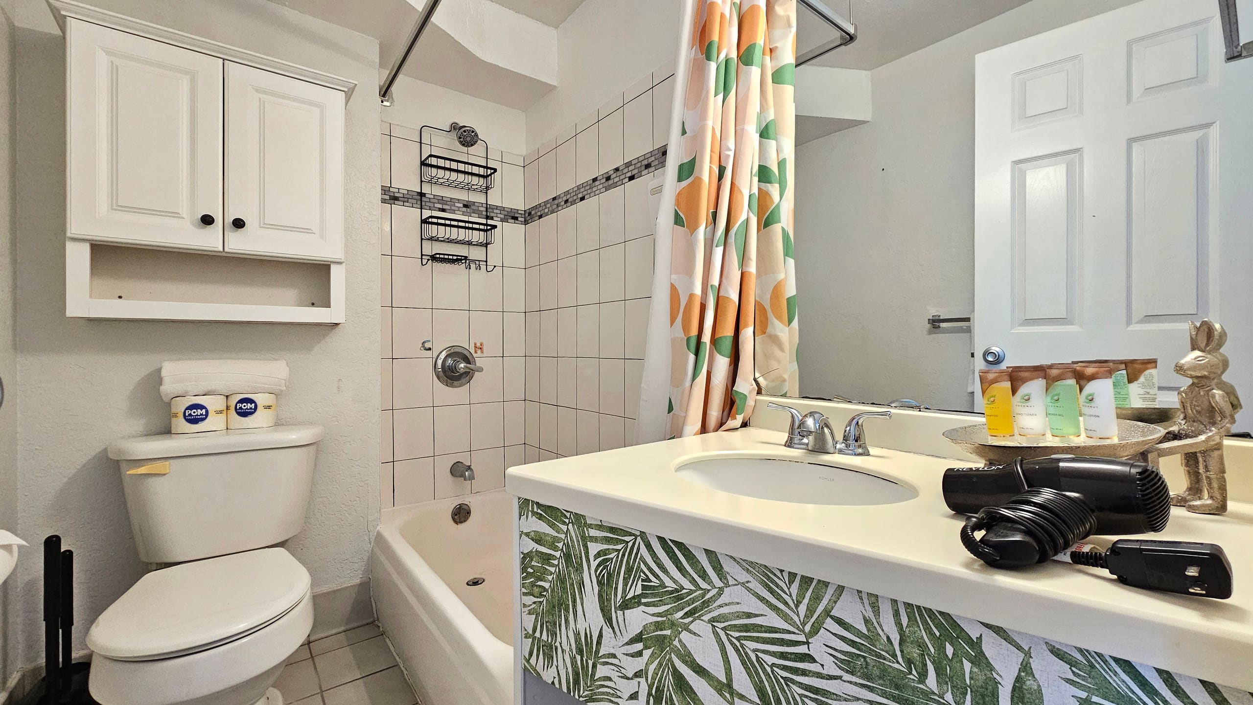 HM 2513 | 25ᵗʰFL Remodeled Waikiki island getaway - Image 18