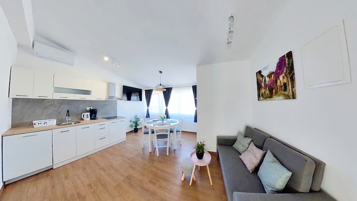 2 Bedroom Apartment In Tisno (4+0) - Tisno