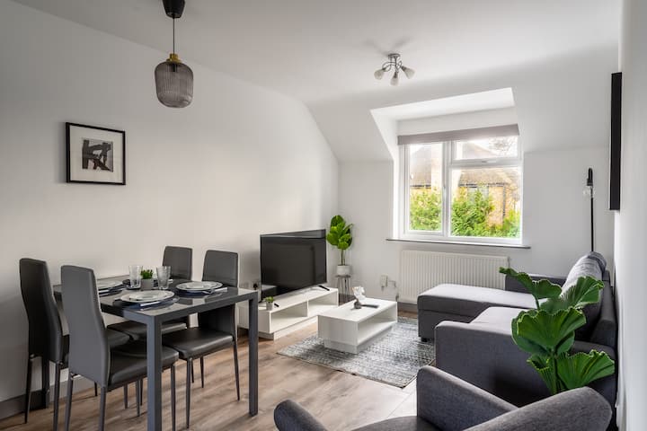 3-bed House | Contractors & Relocation | Chalfont - Beaconsfield