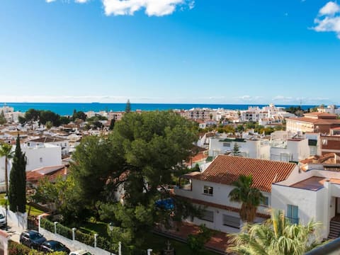 Airbnb con mejor rendimiento: Sea Breeze Escape Nerja en Nerja