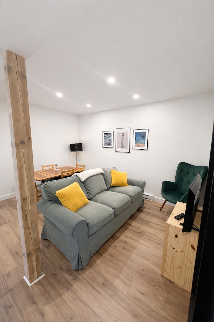 Cozy 2 Bedroom Private Suite Near Downtown Halifax - Halifax, NS, Canadá
