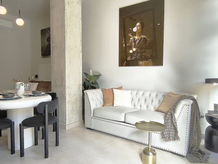 Elegant Modern Studio · Cortes Valencianas B4 - La Pobla de Farnals