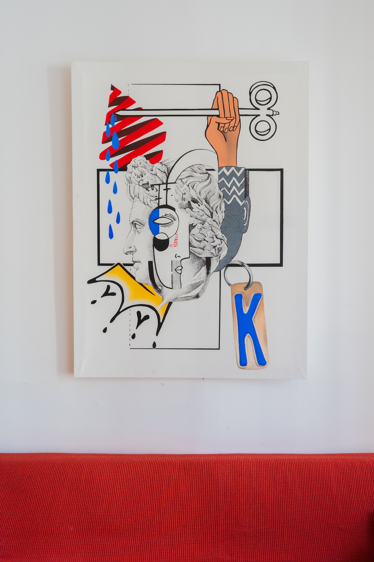 The King at Roulette | Modern Apartment, Paceville