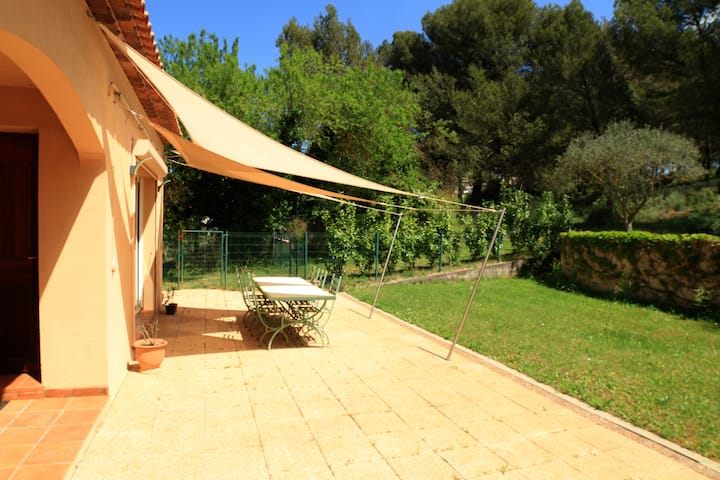 Idéal Pour Visiter La Provence En Amoureux - Gardanne