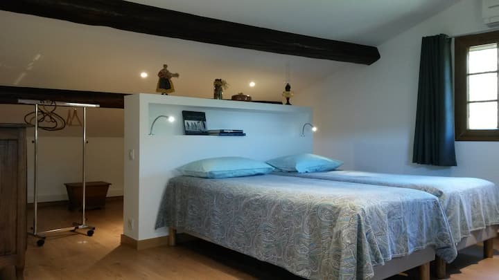 Chambre D'hôtes - Pleine Nature - Grand Calme - Cuers
