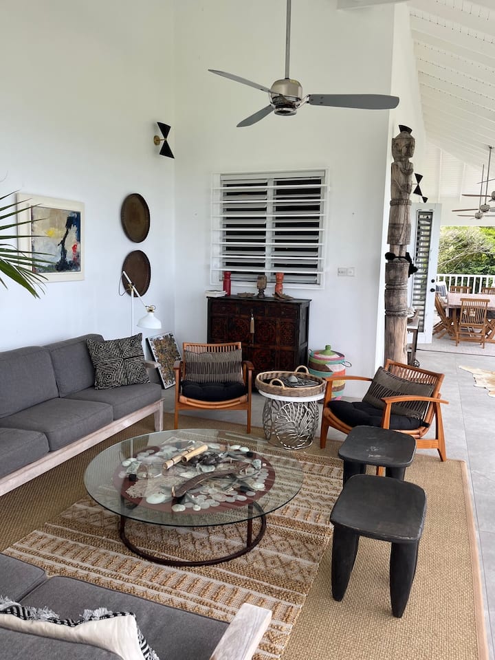 White Lotus In Carriacou - Grenada