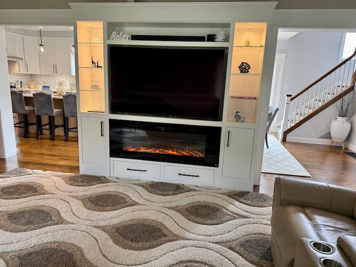 Exclusive Ultra-luxury Vineyard Retreat - Edgartown, MA