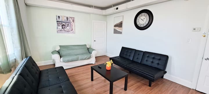 Baltimore Hideaway + Private Patio - Baltimore, MD