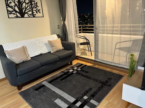 Top performing Airbnb: Cozy apartment steps from San Miguel metro in San Miguel