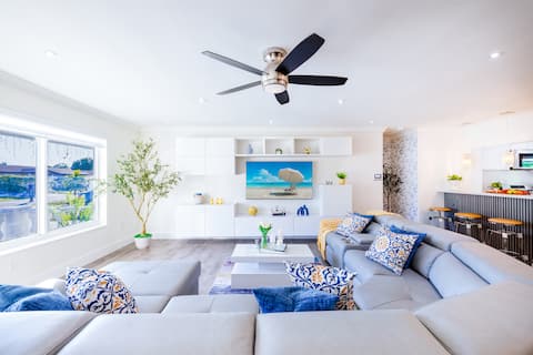 Successful Airbnb property: Villa Elena | 14 PPL | Pool | Golf | Cinema | BBQ in Miramar