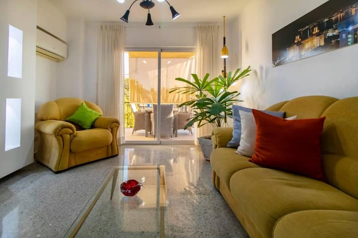 City View/powergenerator/wfifree/terrace/2br+2bath - Havana