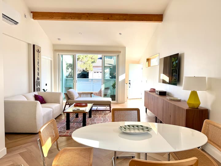 Cozy Pad In A Very Peaceful Setting! - Walnut Creek, CA