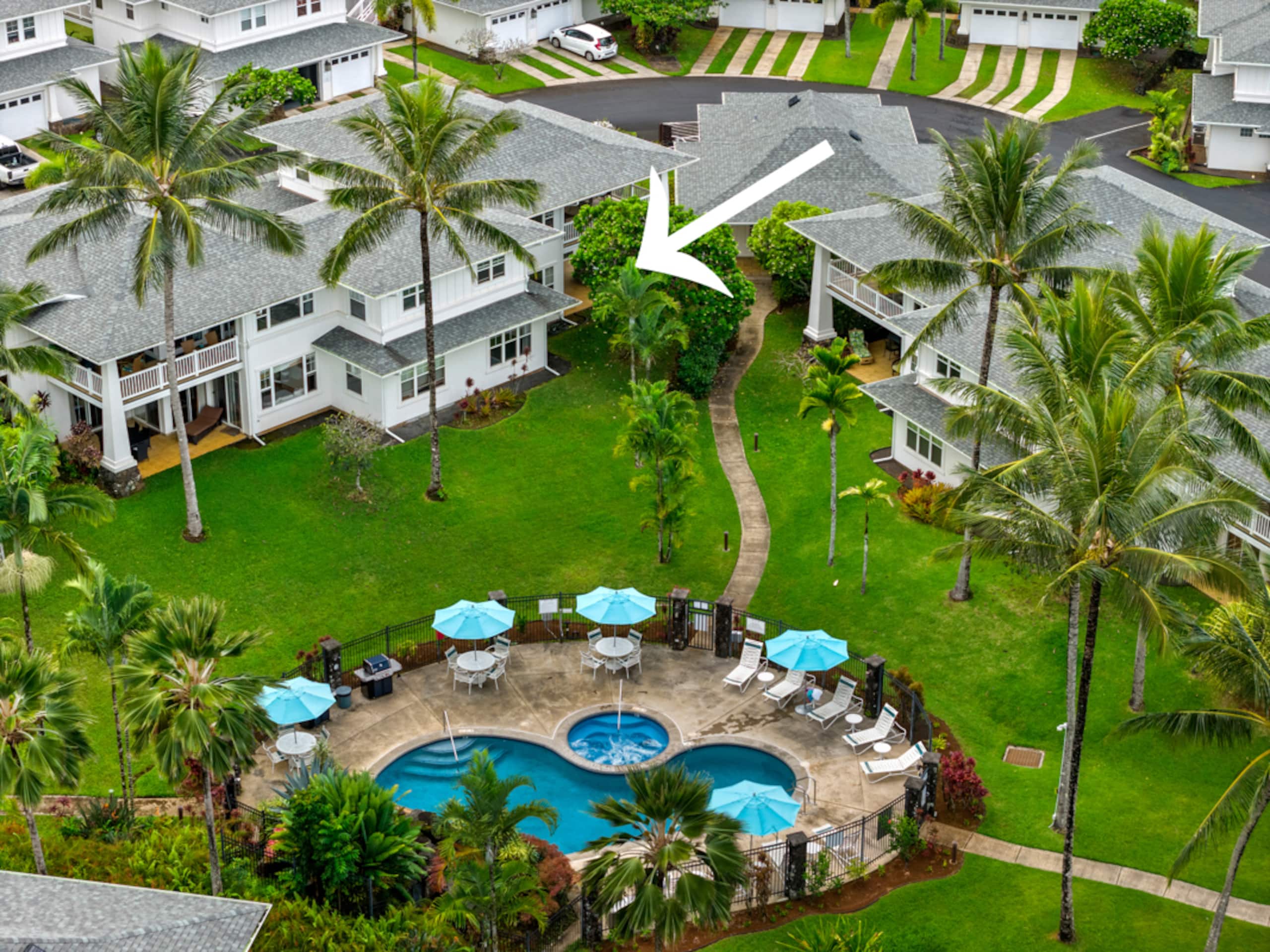 Townhouse in Princeville · ★5.0 · 2 bedrooms · 3 beds · 2 baths - Image 36