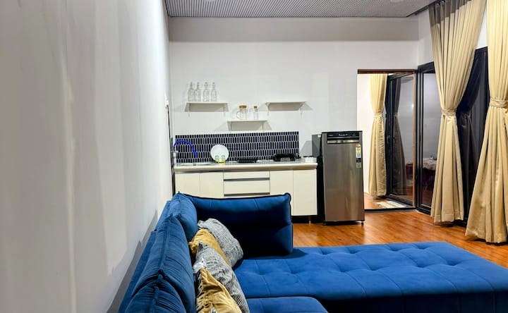 Boutique Cinematic Container Villa · Private Pool · 3BHK · Mumbai · Sleeps 12 - 4