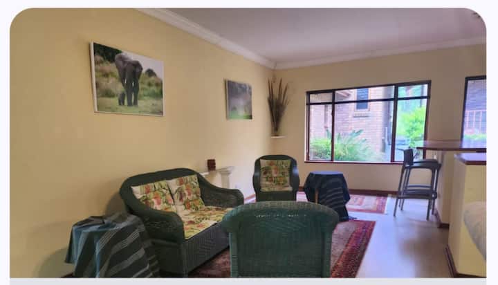 Sunbird Haven, 37 Pinehurst Drive - White River
