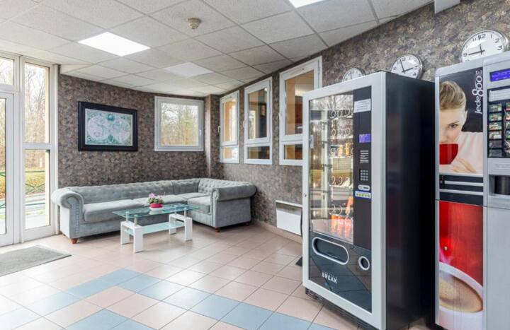 Chambre 6 Personnes -Paris-cdg-asterix-chantilly - Plailly