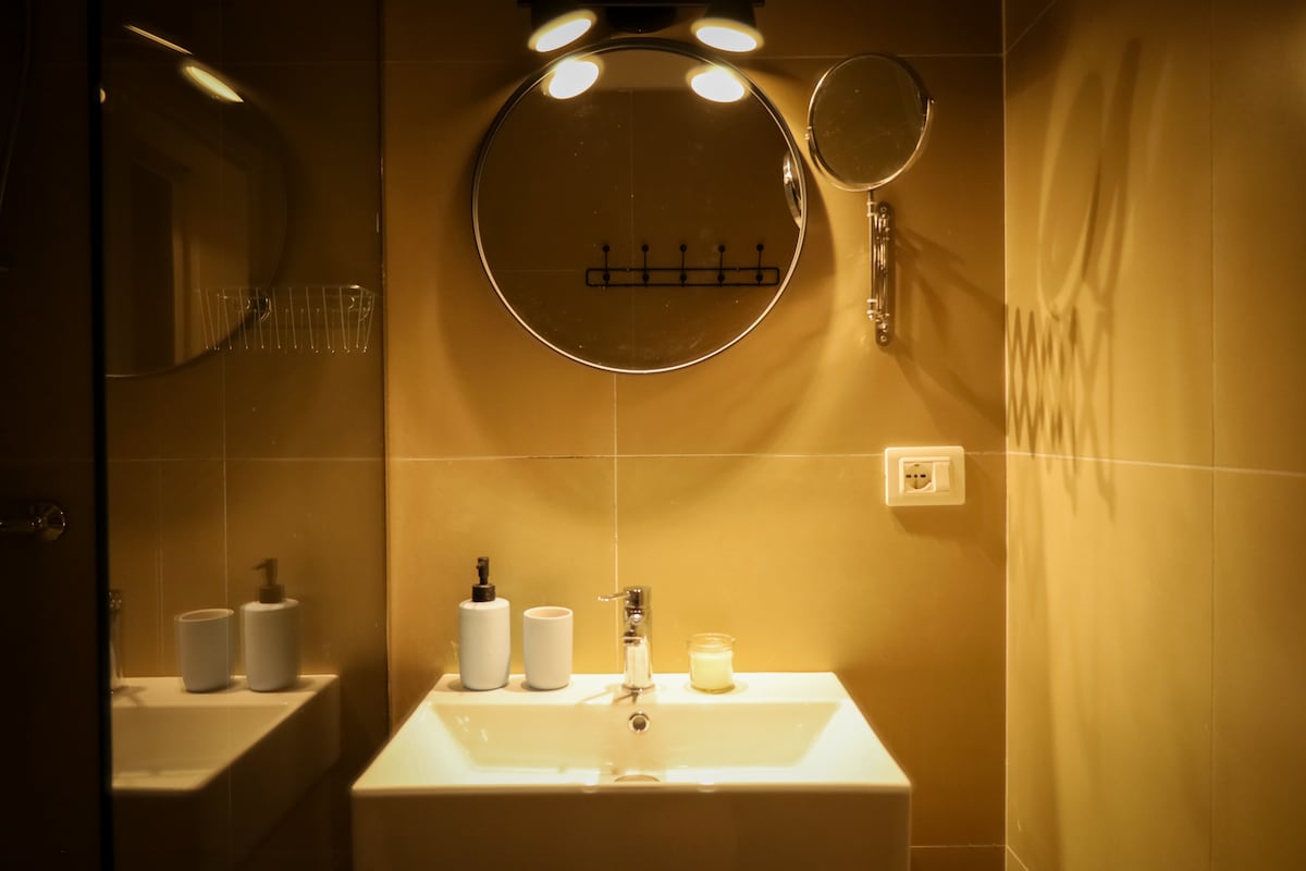 Nancy's Seaside Loft – pool view