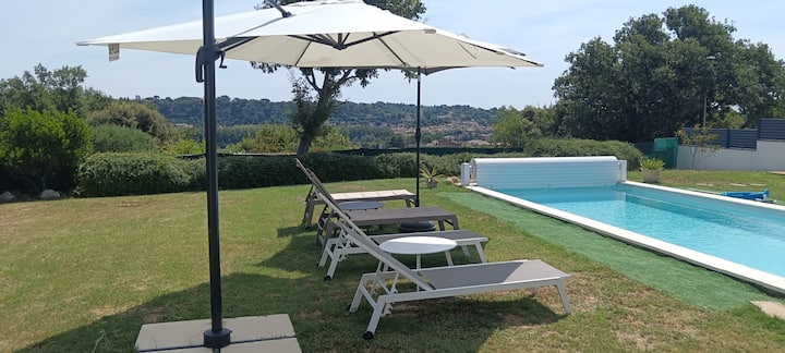 Villa Avec Piscine Et Vue Exceptionnelle ! - Sommières