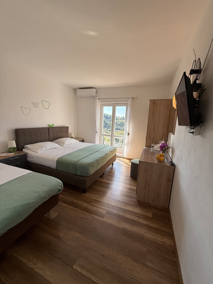 Private Room 5a Sea View & Swimming Pool & Bbq - Cavtat