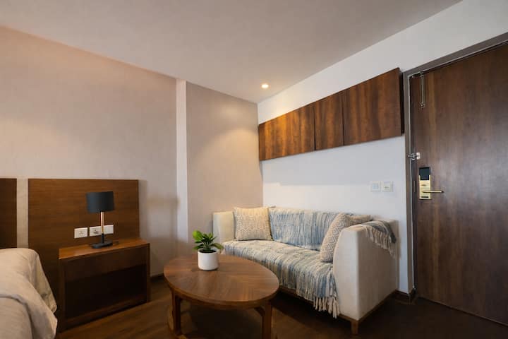 Fleurii By Merakey Homes | Serene Scenic Retreat. - Gurgaon