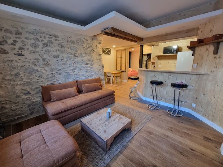 Bel Appartement Terrasse 8 Min Lac Annecy - Faverges