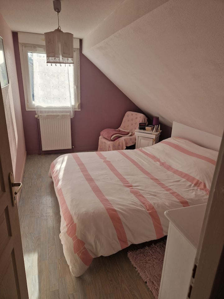 Jolie Maison "La Vie En Rose" - Baume-les-Messieurs