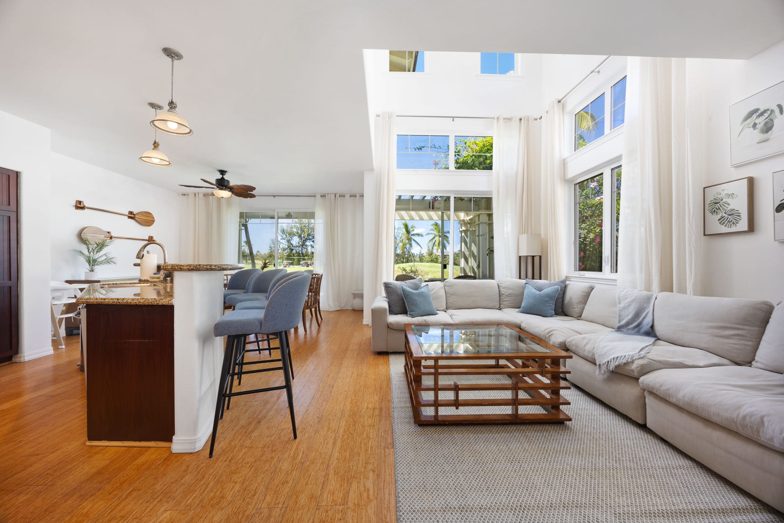 Golf View 3BD Villa / Infinity Pool / King beds - Photo 2