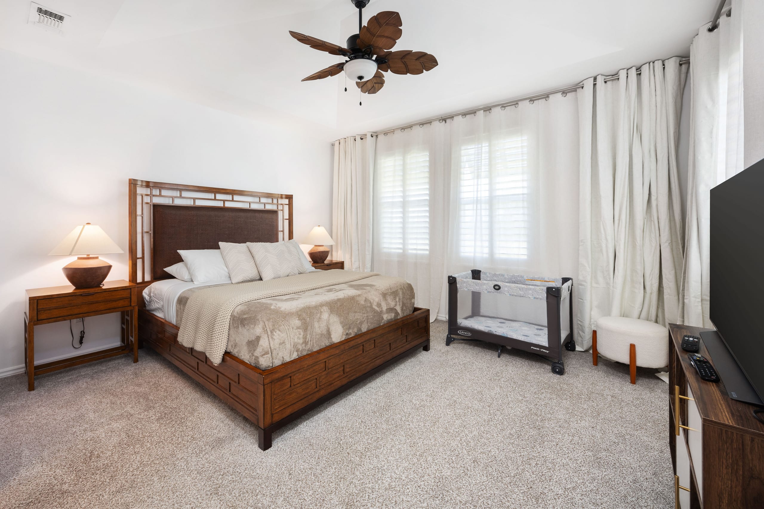 Golf View 3BD Villa / Infinity Pool / King beds - Photo 22