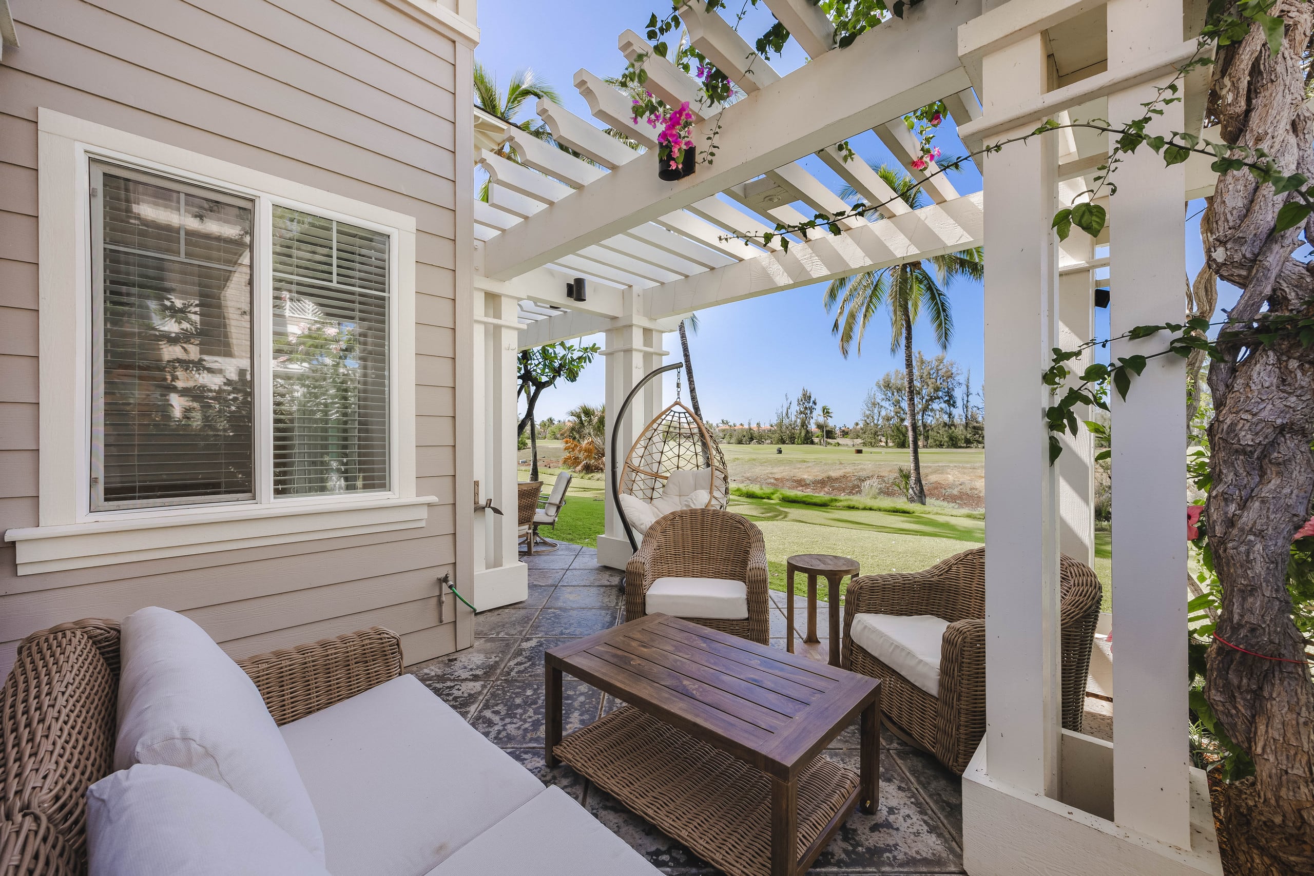 Golf View 3BD Villa / Infinity Pool / King beds - Photo 45