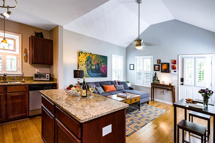 Picture Perfect - Close To Downtown! - Raleigh, NC