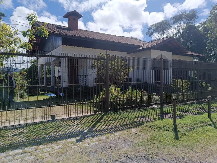 Casa Das Araras - Casarão Colonial Em Terê - Teresópolis