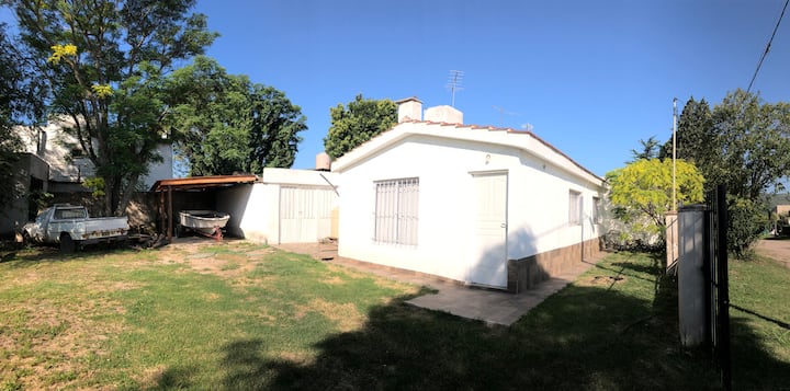 Casa Luminosa Con Jardín - Cosquín