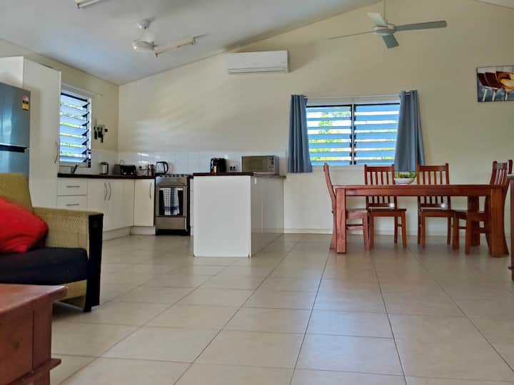 5br Villa With Private Pool • Sleeps 9 • Port Vila - Port Vila