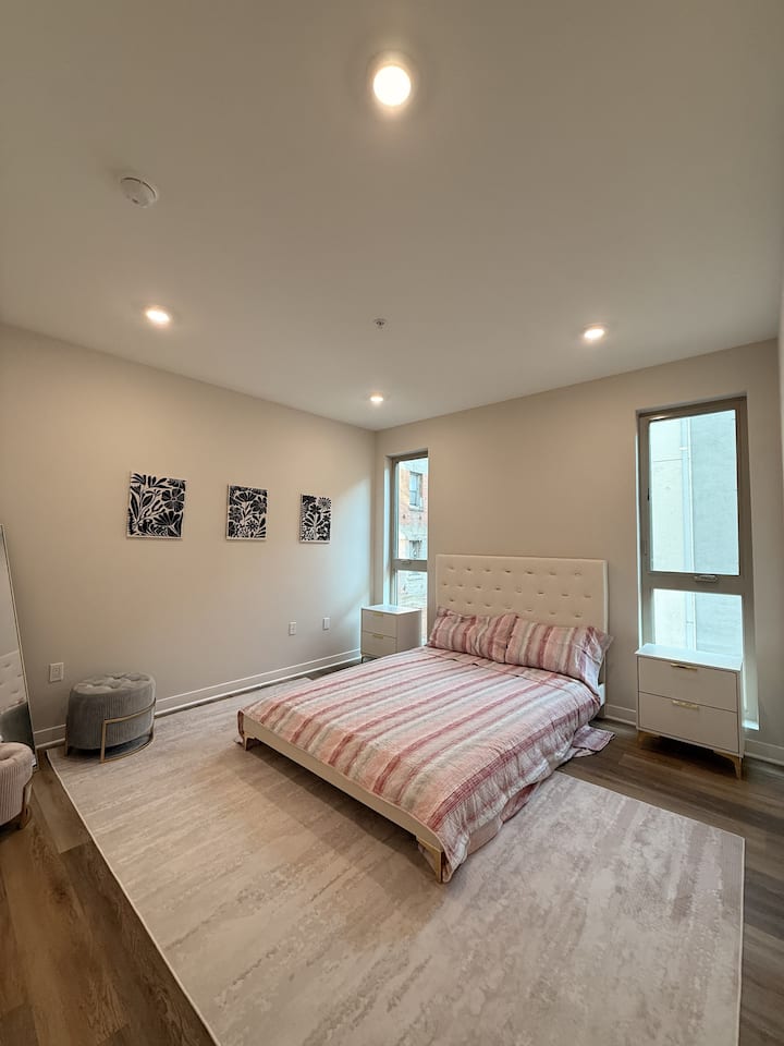 New & Modern 2br W/ Private Balcony In Ktown/dtla - Los Angeles, CA