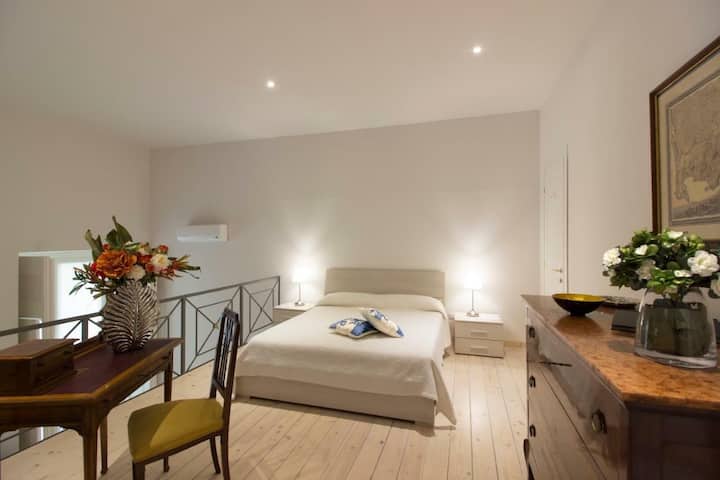 Palazzo D'auria 3 - Appartamento Deluxe 3 - Nápoles