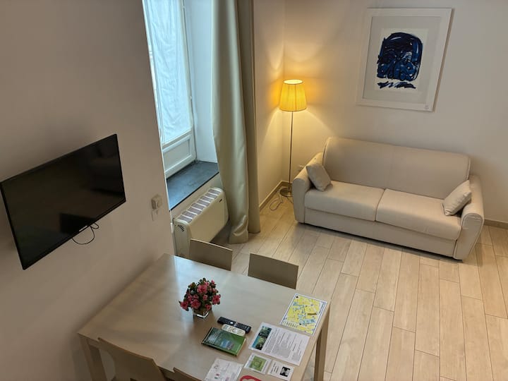Palazzo D'auria 4 - Appartamento Deluxe 4 - Napoli