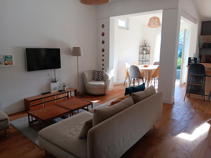 Charmante Maison De Ville Avec Jardin Biarritz - Biarritz