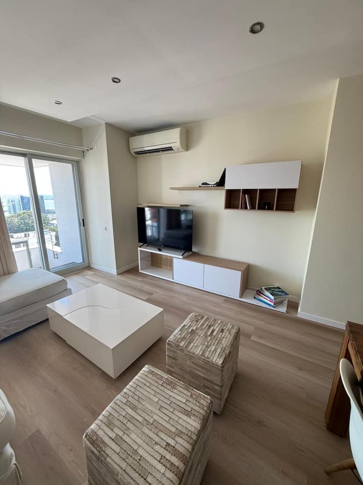 Modern Sea View Apartment In The Heart Of Maputo - Mozambique
