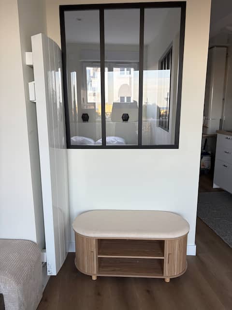 Successful Airbnb property: Sea view apartment in Ouistreham