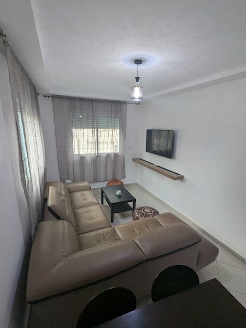 Popular Airbnb listing: Cozy quiet apartment in villa area in Arrondissement De Sidi Bernoussi مقاطعة سيدي البرنوصي