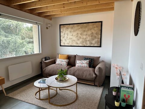 Top performing Airbnb: Madame La Mouette, bright & cozy villa, sea view in Le Tréport